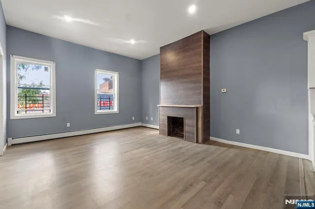 $875,000 | 67 Broadway, Newark, NJ 07104