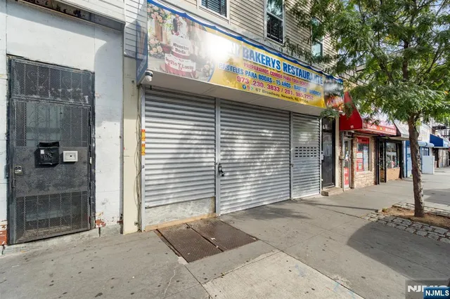 $875,000 | 67 Broadway, Newark, NJ 07104