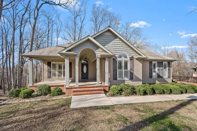 $449,900 | 610 Westwood Drive, McMinnville, TN 37110