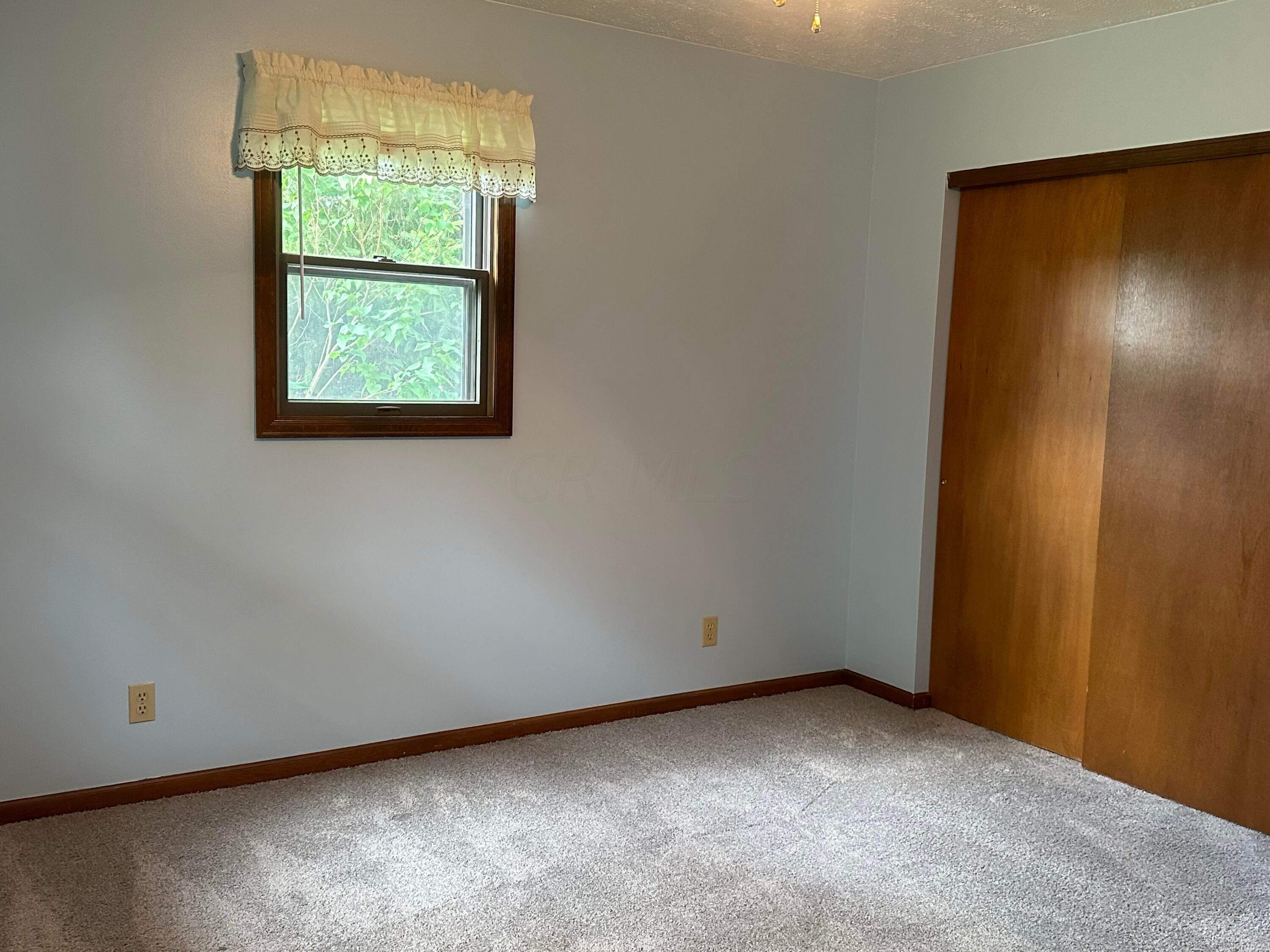 1783 Smeltzer Road Marion, OH 43302 - Photo 14 of 25 Primary Bedroom