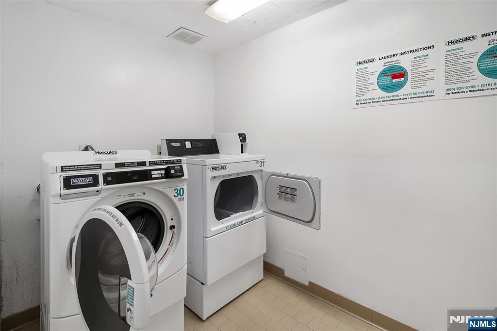 326 Prospect Avenue, Unit 11E Hackensack, NJ 07601 - Photo 18 of 21