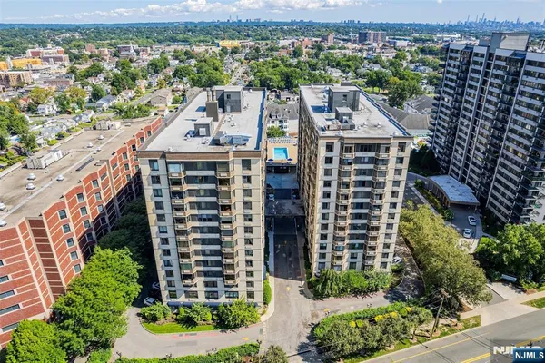 $349,900 | 326 Prospect Avenue, Unit 11E, Hackensack, NJ 07601