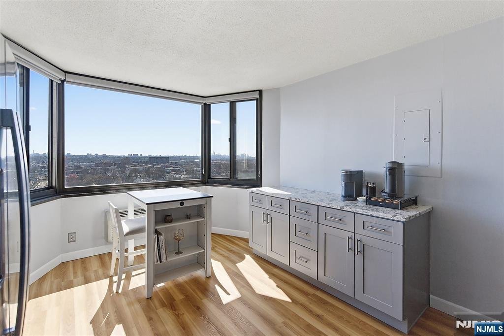 326 Prospect Avenue, Unit 11E Hackensack, NJ 07601 - Photo 6 of 21