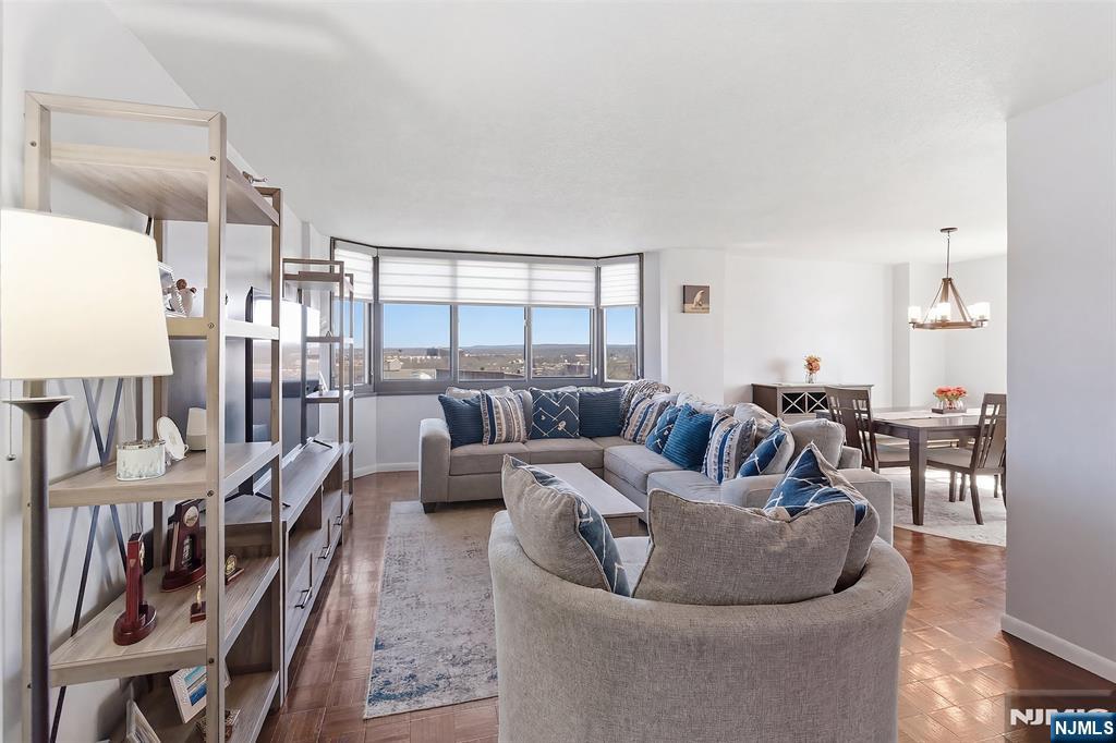 326 Prospect Avenue, Unit 11E Hackensack, NJ 07601 - Photo 8 of 21