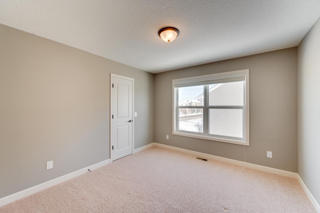 3407 Ridgestone Way Woodbury, MN 55129 - Photo 17 of 25