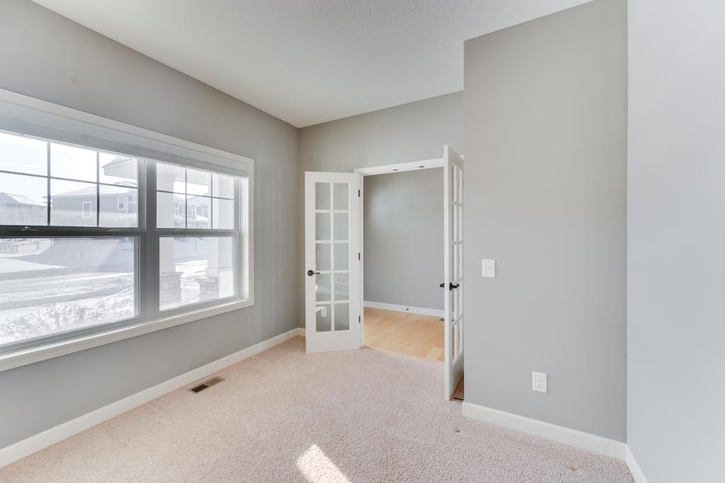 3407 Ridgestone Way Woodbury, MN 55129 - Photo 4 of 25