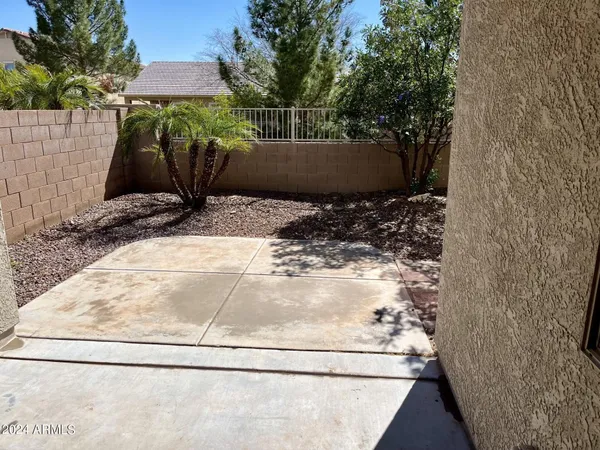 $2,100 | 17749 West Statler Drive, Surprise, AZ 85388