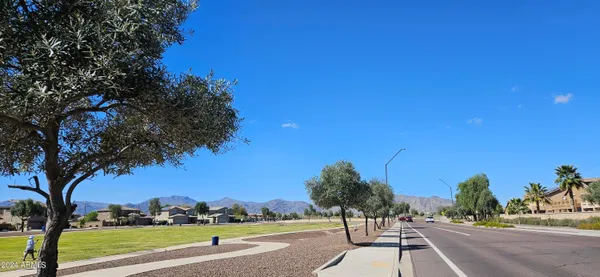$2,100 | 17749 West Statler Drive, Surprise, AZ 85388
