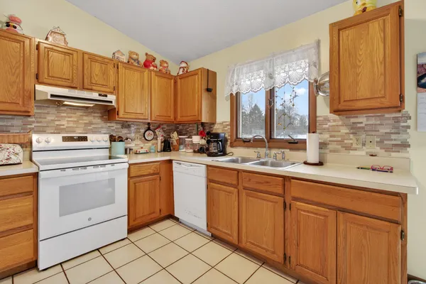 $313,000 | 1150 Losey Road, Rives Junction, MI 49277