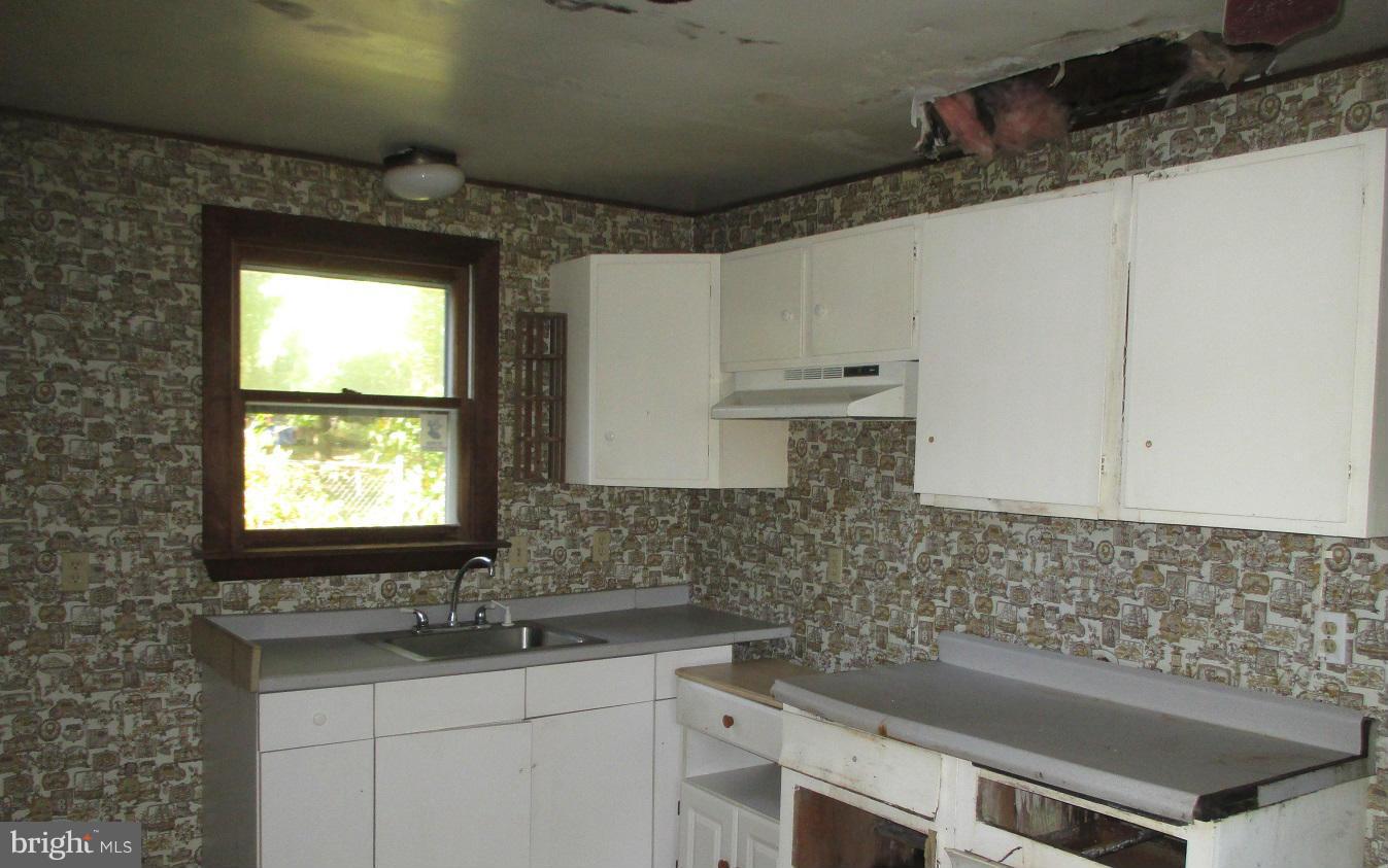 105 Reservoir Road Perryville, MD 21903 - Photo 6 of 10 Kitchen