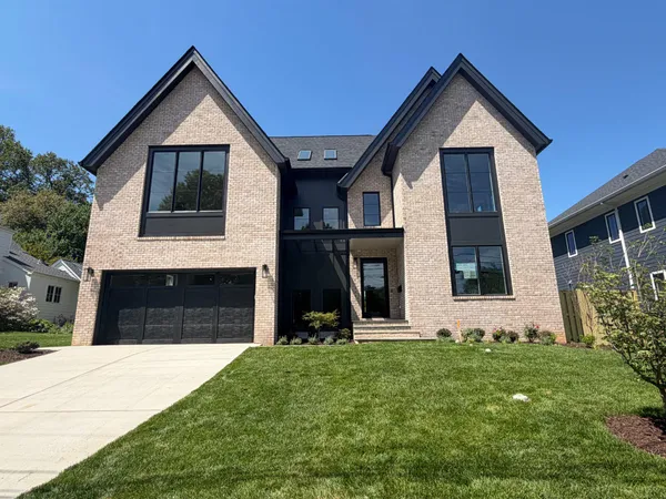 $2,675,000 | 1104 North Tuckahoe Street, Falls Church, VA 22046