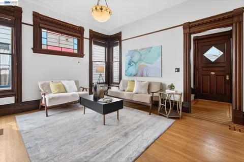 $1,855,000 | 2214 Clinton Avenue, Alameda, CA 94501