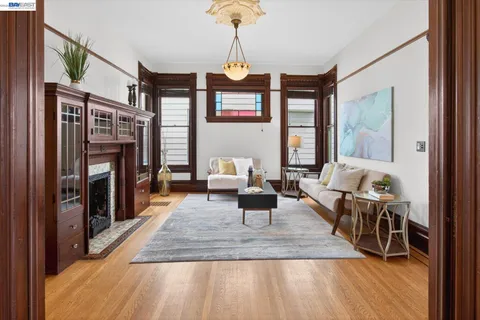 $1,855,000 | 2214 Clinton Avenue, Alameda, CA 94501