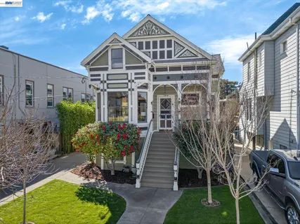 $1,855,000 | 2214 Clinton Avenue, Alameda, CA 94501