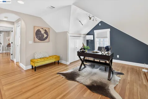 $1,855,000 | 2214 Clinton Avenue, Alameda, CA 94501