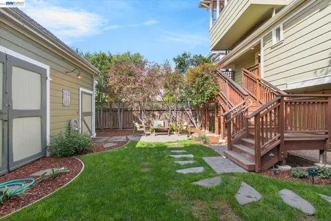 $1,855,000 | 2214 Clinton Avenue, Alameda, CA 94501