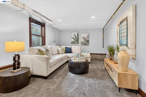 $1,855,000 | 2214 Clinton Avenue, Alameda, CA 94501