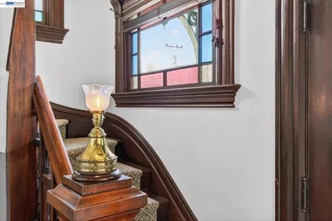 $1,855,000 | 2214 Clinton Avenue, Alameda, CA 94501