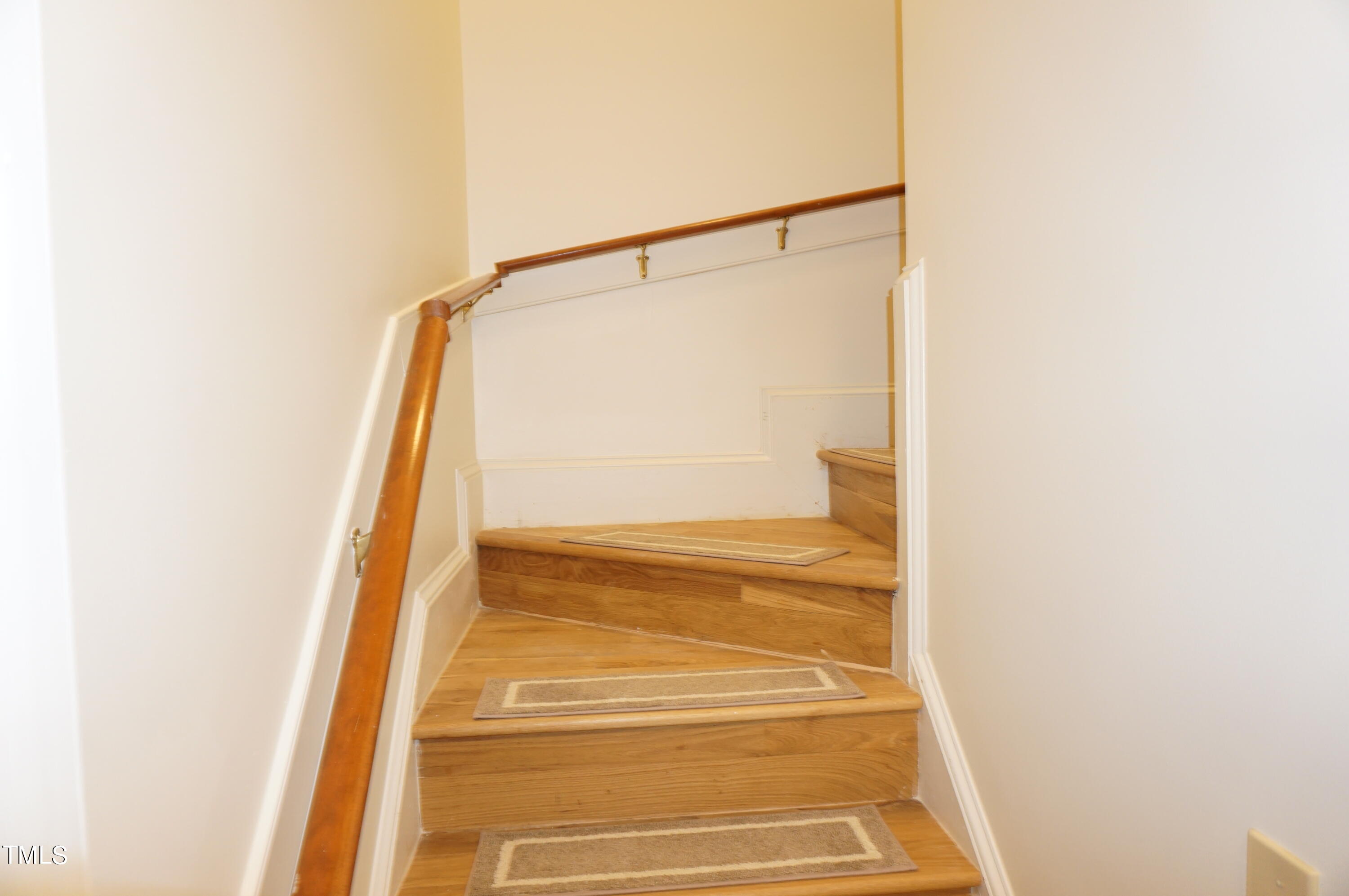 6002 Cobridge Square Raleigh, NC 27609 - Photo 34 of 50 Stairs to 3rd floor