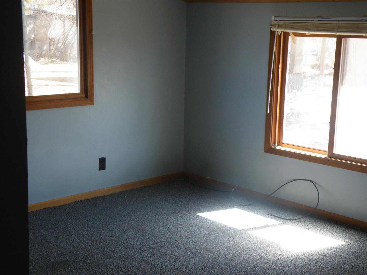 310 Bellant Street Cheboygan, MI 49721 - Photo 8 of 17 Gallery Image 8