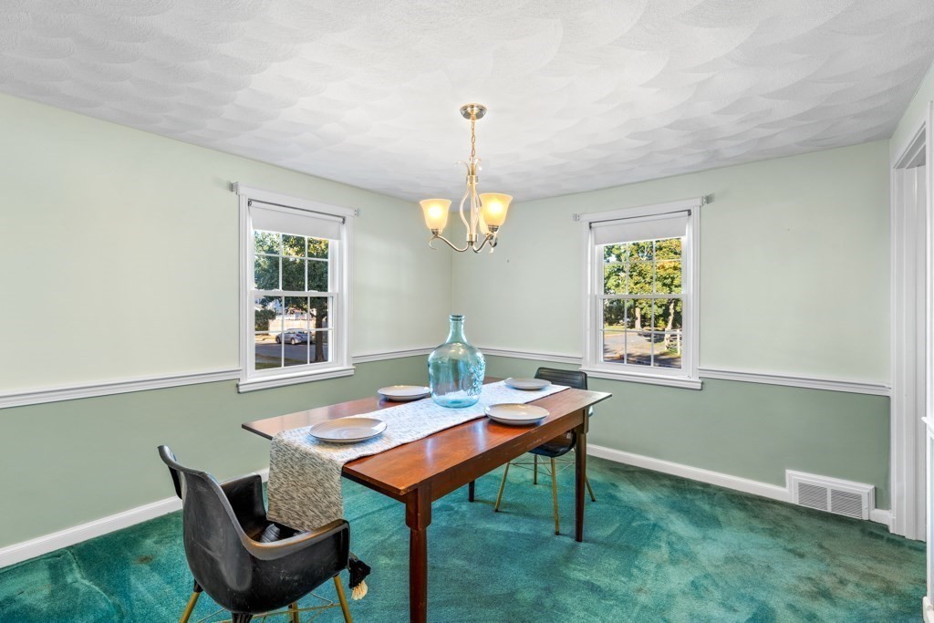 51 Elmcrest Road Wakefield, MA 01880 - Photo 12 of 41 Gallery Image 12