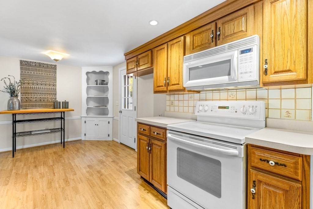 51 Elmcrest Road Wakefield, MA 01880 - Photo 15 of 41 Gallery Image 15