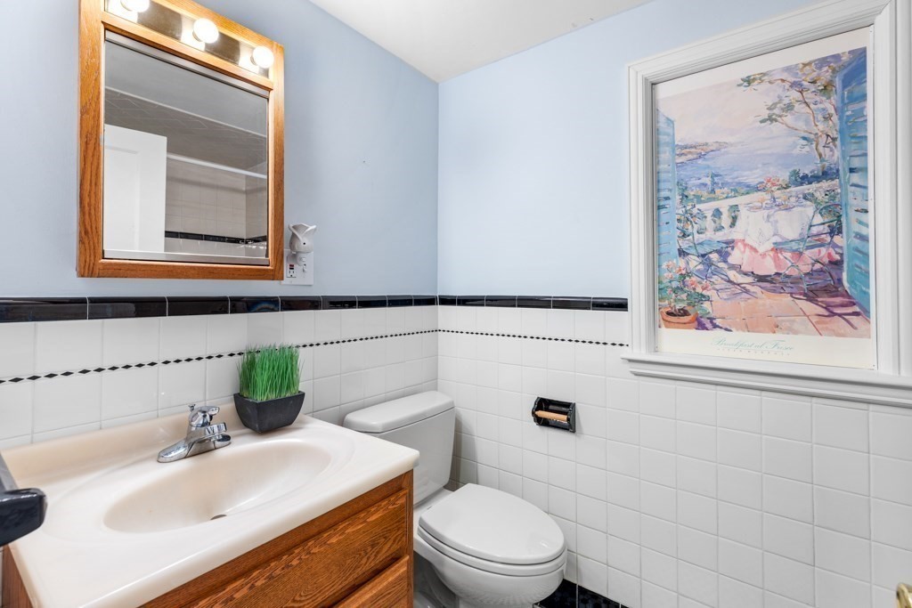 51 Elmcrest Road Wakefield, MA 01880 - Photo 21 of 41 Gallery Image 21