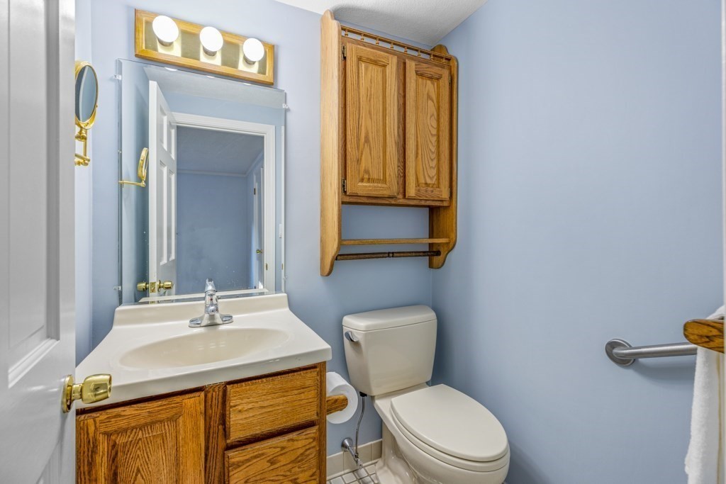 51 Elmcrest Road Wakefield, MA 01880 - Photo 26 of 41 Gallery Image 26