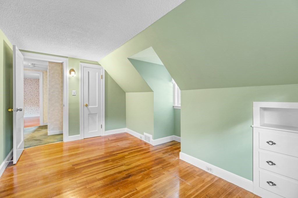 51 Elmcrest Road Wakefield, MA 01880 - Photo 31 of 41 Gallery Image 31
