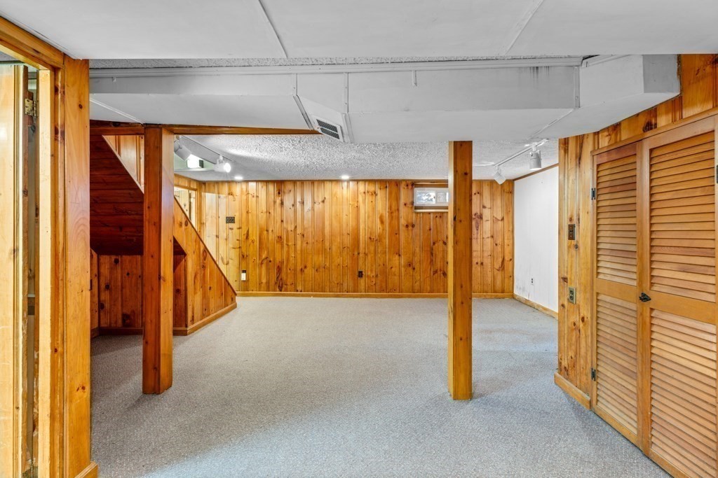 51 Elmcrest Road Wakefield, MA 01880 - Photo 37 of 41 Gallery Image 37