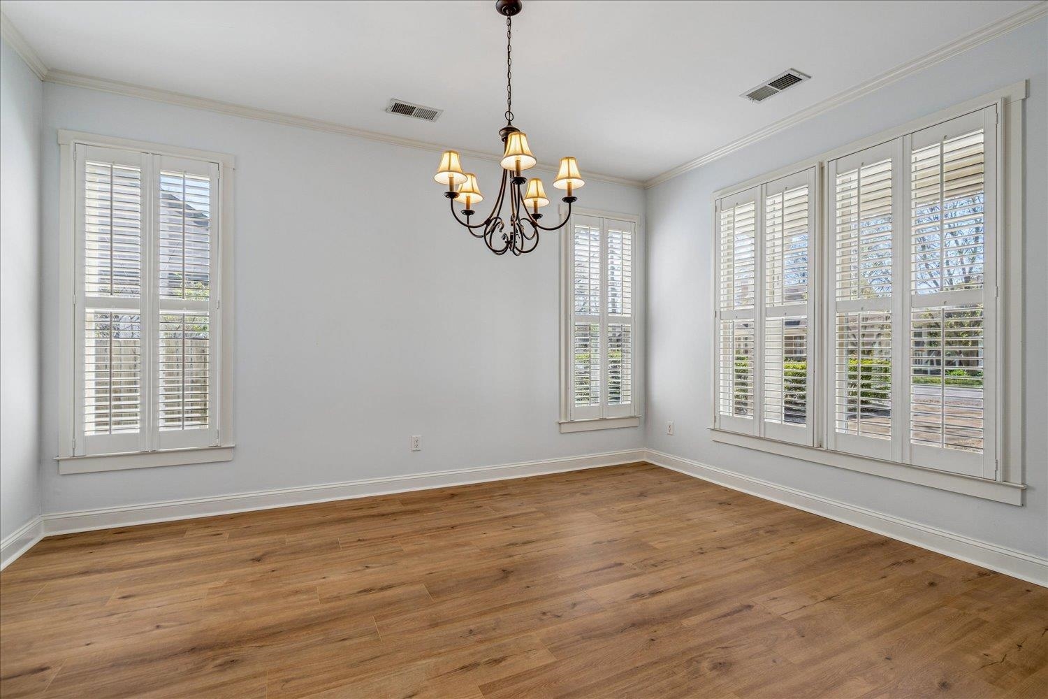 232 Williford Street Memphis, TN 38112 - Photo 6 of 27