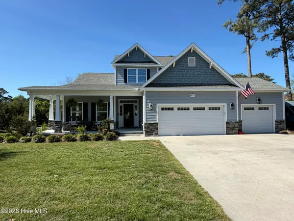 $800,000 | 102 Golf Terrace Drive, Hampstead, NC 28443
