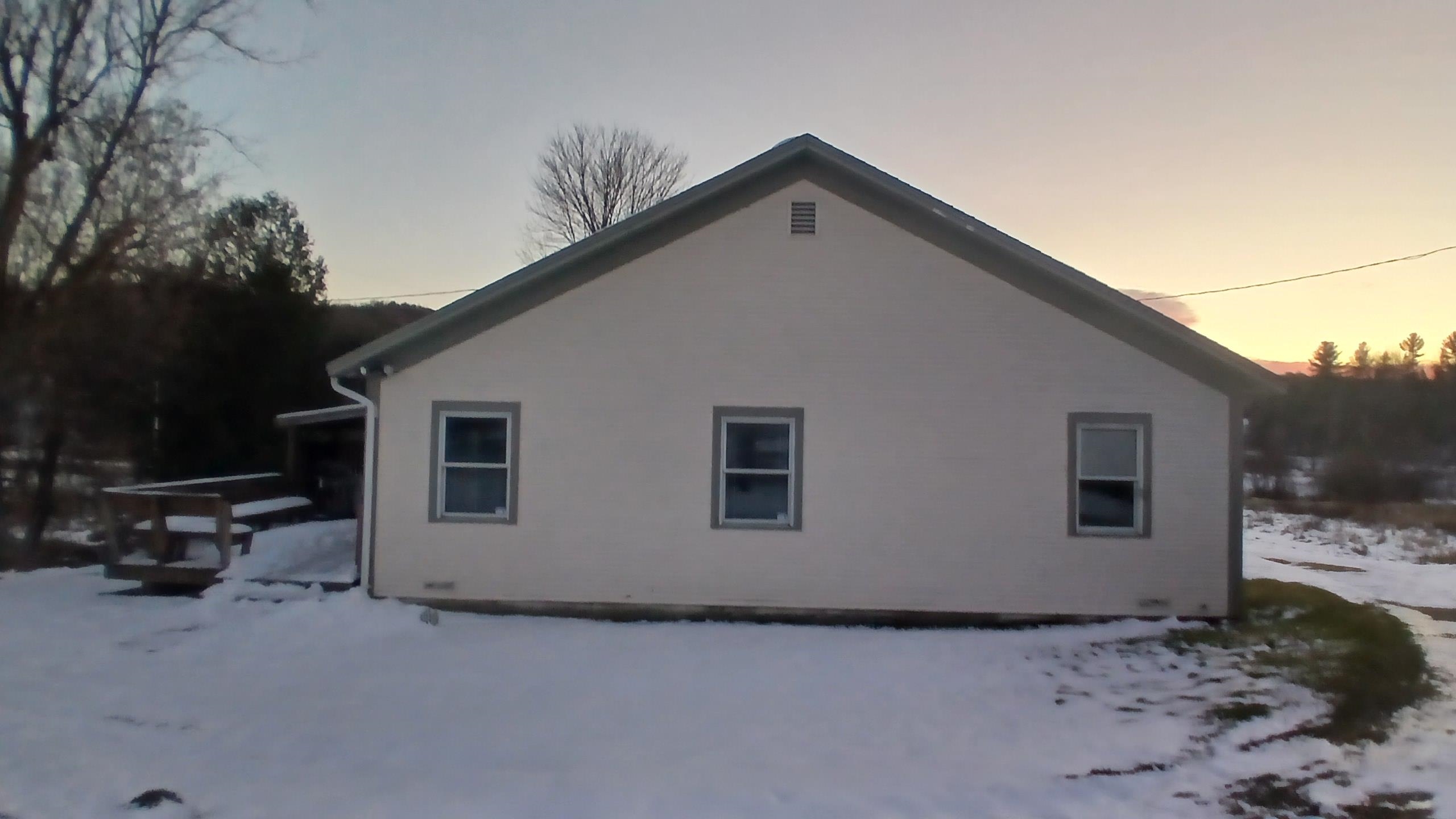 852 Pollander Road Cambridge, VT 05464 - Photo 2 of 33