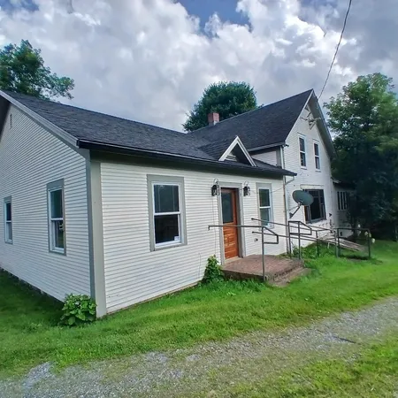 $385,000 | 852 Pollander Road, Cambridge, VT 05464