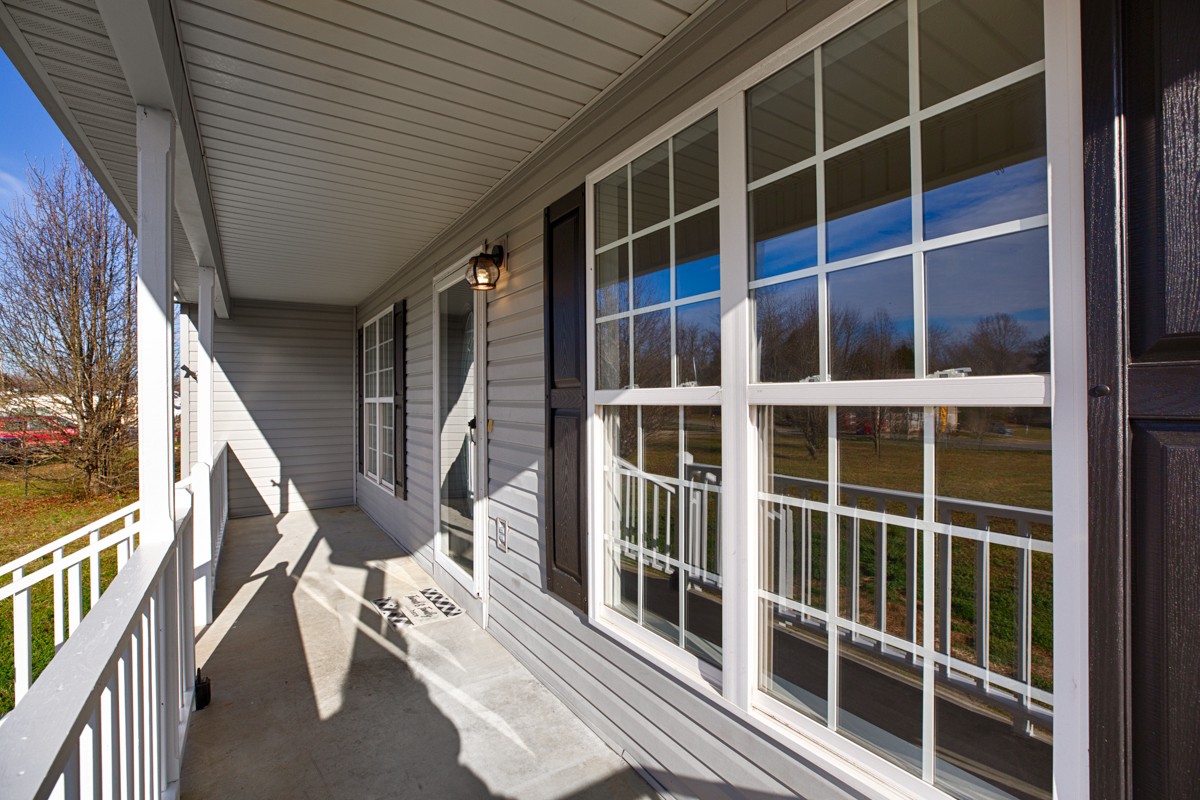 244 East Prospect Road Fayetteville, TN 37334 - Photo 19 of 24 a view of balcony with wooden floor and seating space