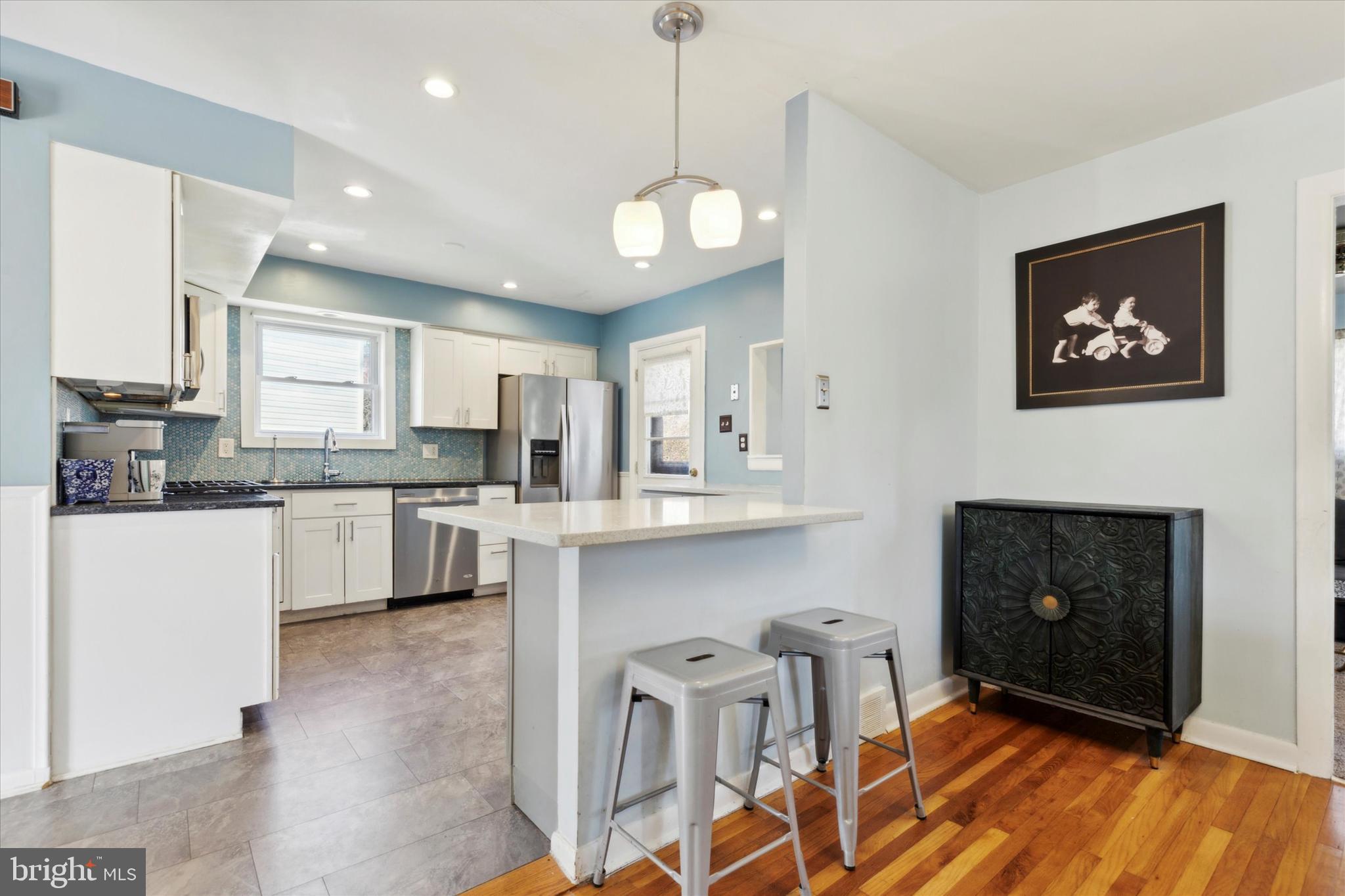 125 Lewis Road Havertown, PA 19083 - Photo 9 of 34