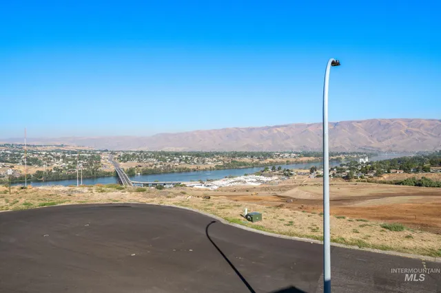 $619,900 | 454 Valley Vista Boulevard, Lewiston, ID 83501