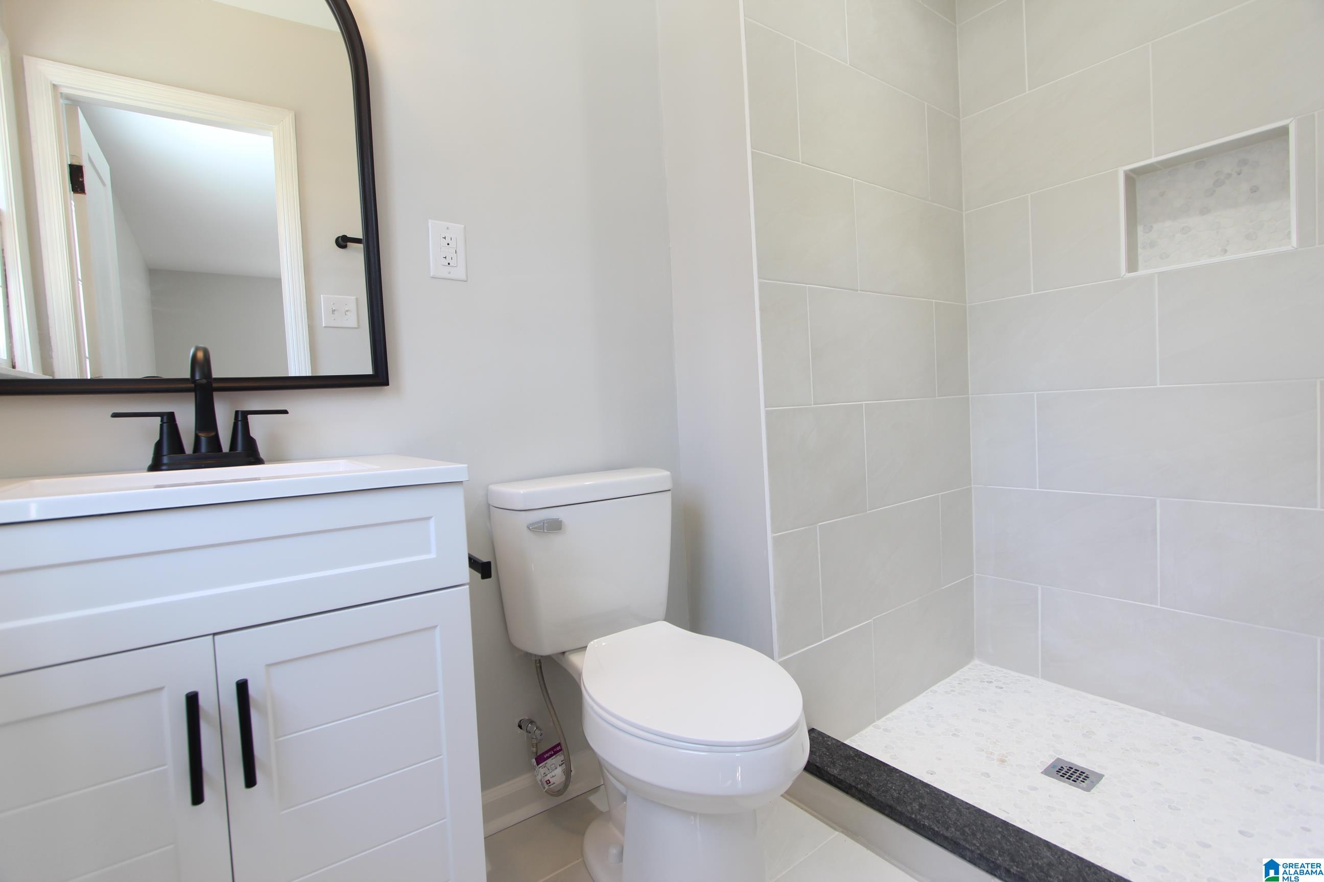 816 Rockingham Road Birmingham, AL 35235 - Photo 19 of 30 Gallery Image 19