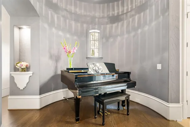 a room with a table and a chair