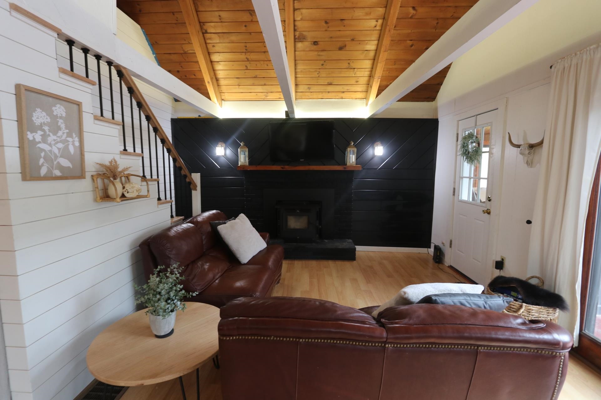 18 Bishops Gate Road Wolfeboro, NH 03894 - Photo 7 of 23 Gallery Image 7
