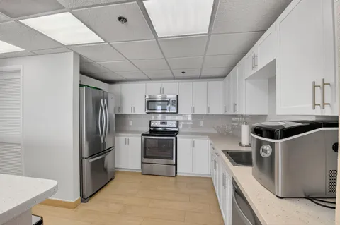 $749,000 | 4505 South Ocean Boulevard, Unit 805, Highland Beach, FL 33487