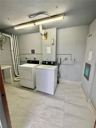 $2,400 | 601 Three Islands Boulevard, Unit 217, Hallandale Beach, FL 33009