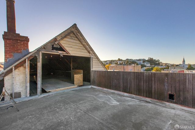 $650,000 | 1552 Palou Avenue, San Francisco, CA 94124