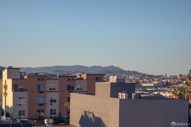 $650,000 | 1552 Palou Avenue, San Francisco, CA 94124