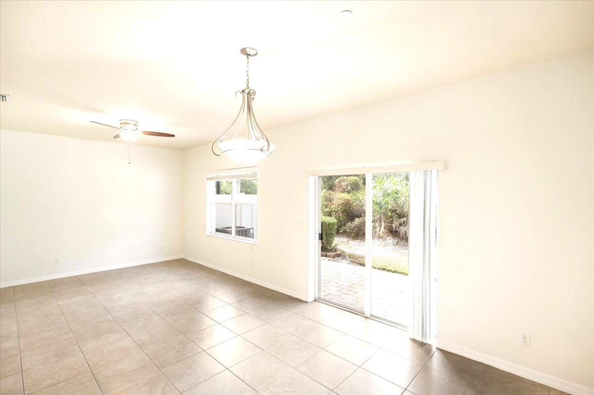 104 Southwest Otter Run Place Stuart, FL 34997 - Photo 25 of 51 104 SW Otter Run living room