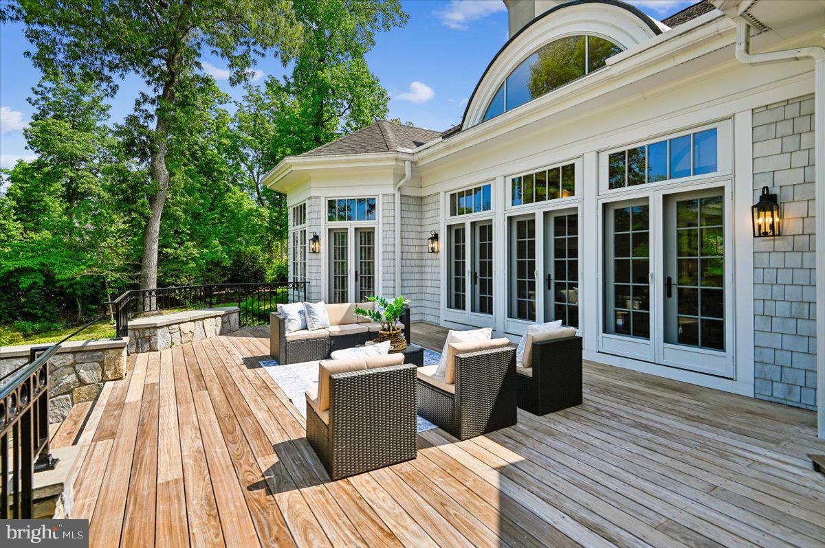 2700 Falling Timber Trail Edgewater, MD 21037 - Photo 68 of 89 Perfect for relaxing or entertaining