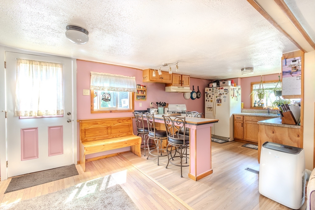 1540 Broadway, Unit 31 Raynham, MA 02767 - Photo 6 of 23