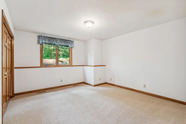 $725,000 | 10791 3rd St Place North, Lake Elmo, MN 55042