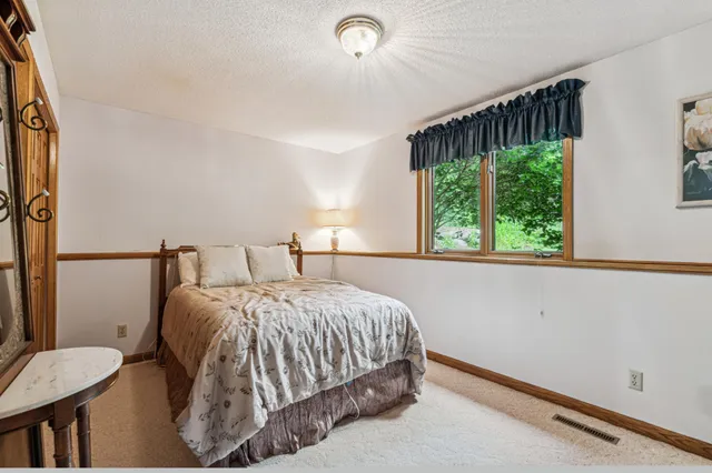 $725,000 | 10791 3rd St Place North, Lake Elmo, MN 55042