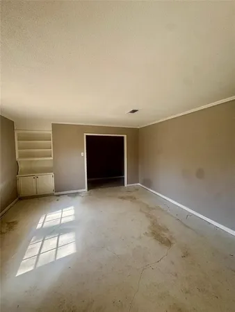 $185,000 | 545 26th Street Southeast, Paris, TX 75460